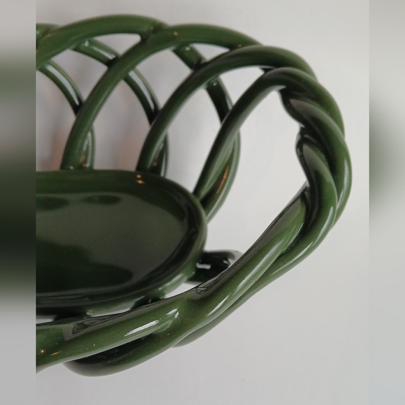 Vintage Green Ceramic Bread Basket - Picture 3 of 10